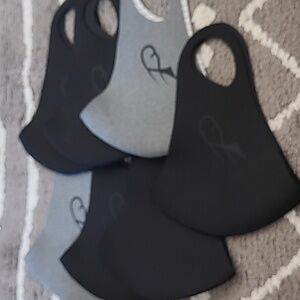 Size L Black and Grey Reusable Masks